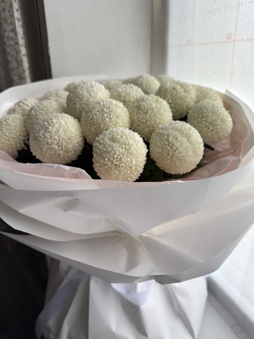 Цветок букет молочная