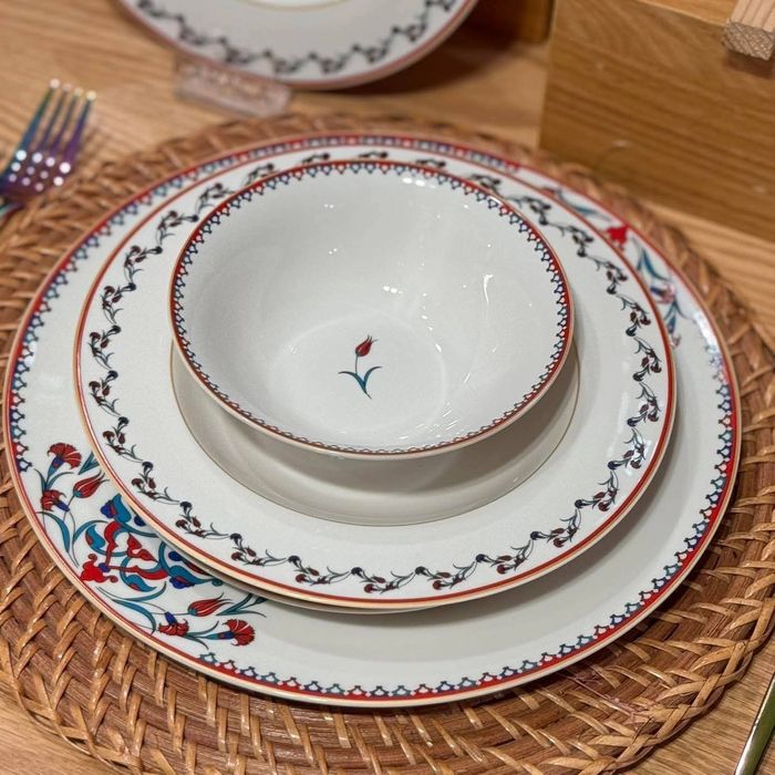 Karaca Порцеланов Сервиз за Основно Хранене 24части