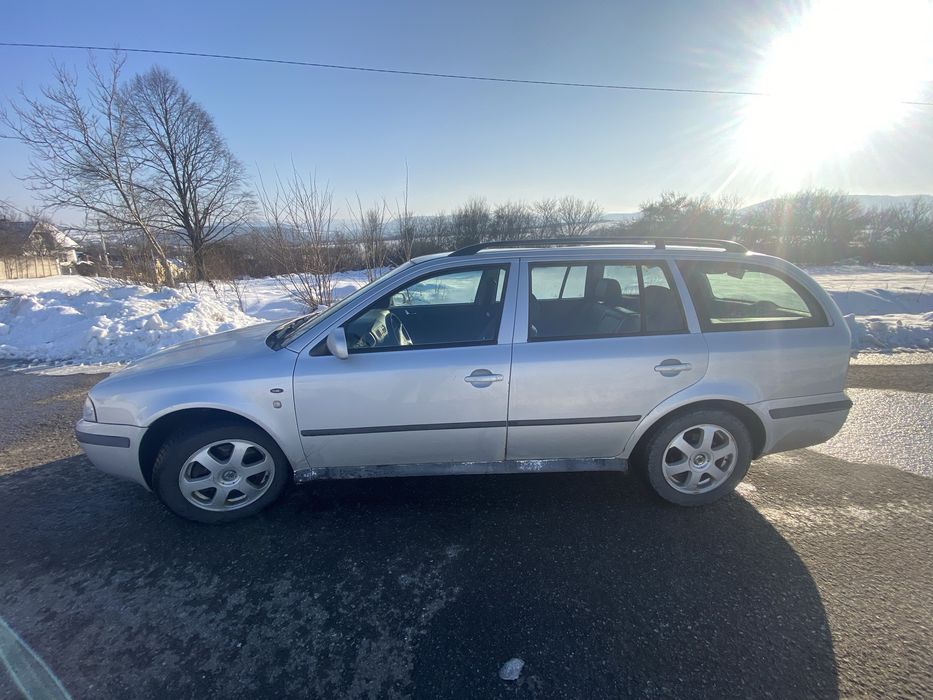 Vand Skoda Octavia , pret negociabil !