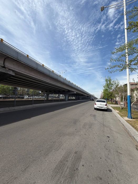 Срочно продается дом под нежилой
Участок 8.16 соток  
Яккасарайский ра