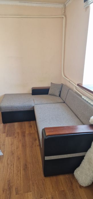 Продаётся диван .