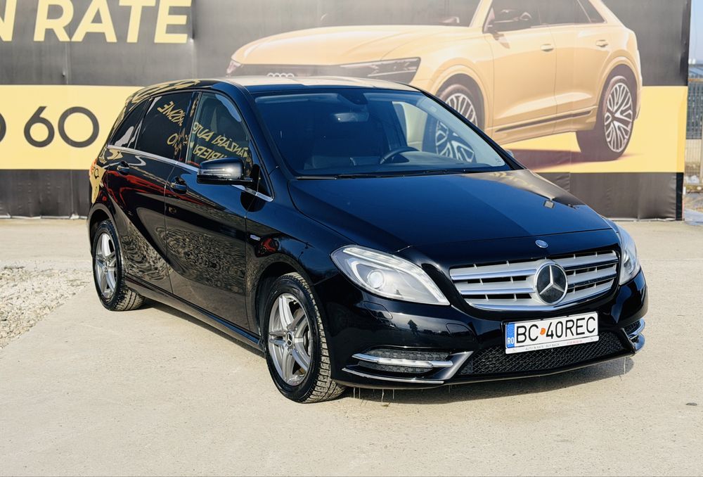 Mercedes-Benz B180 1.6benzina E5 2012 Rate Avans 0 Doar cu Buletinul