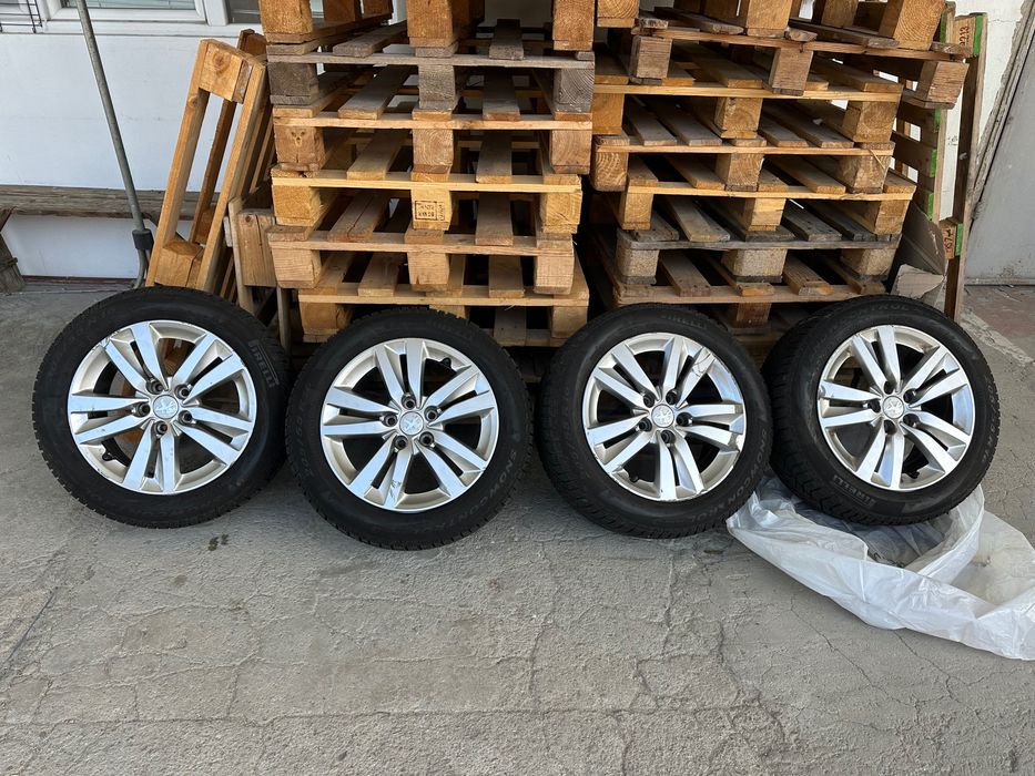 Оригинални джанти Peugeot 308 sw 16” с гуми Pirelli Winter 205/55 R16 – DOT 2021