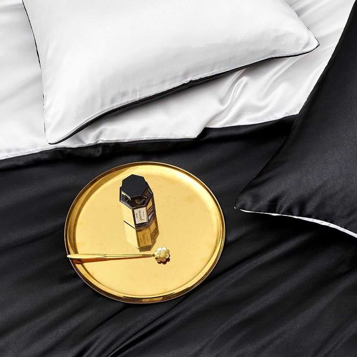 Сатенена завивка тип плик 240х260 см с 2 калъфки 65х65