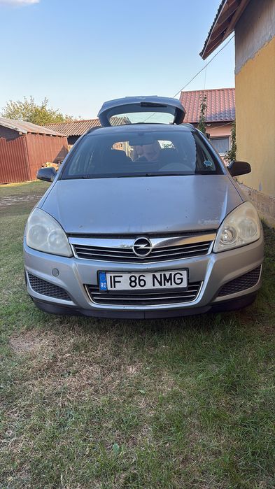 Vând schimb Opel astra h cu atv