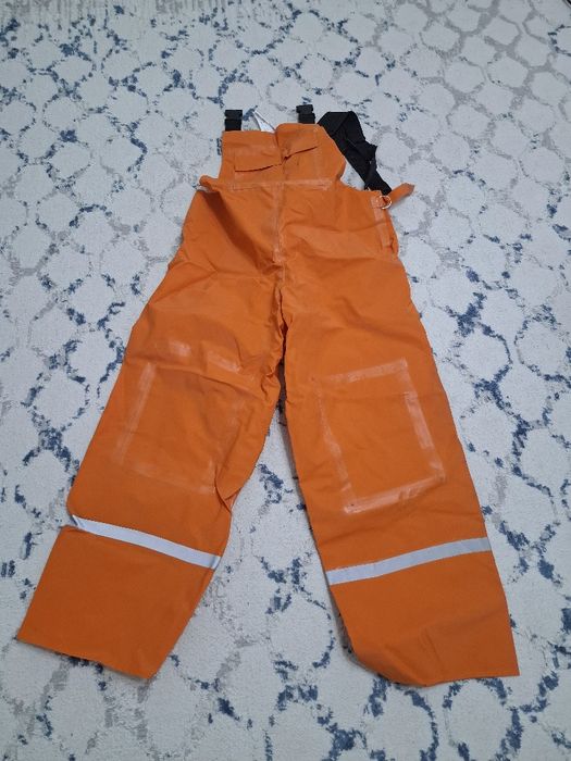 Дождевик комбинезон с капюшоном