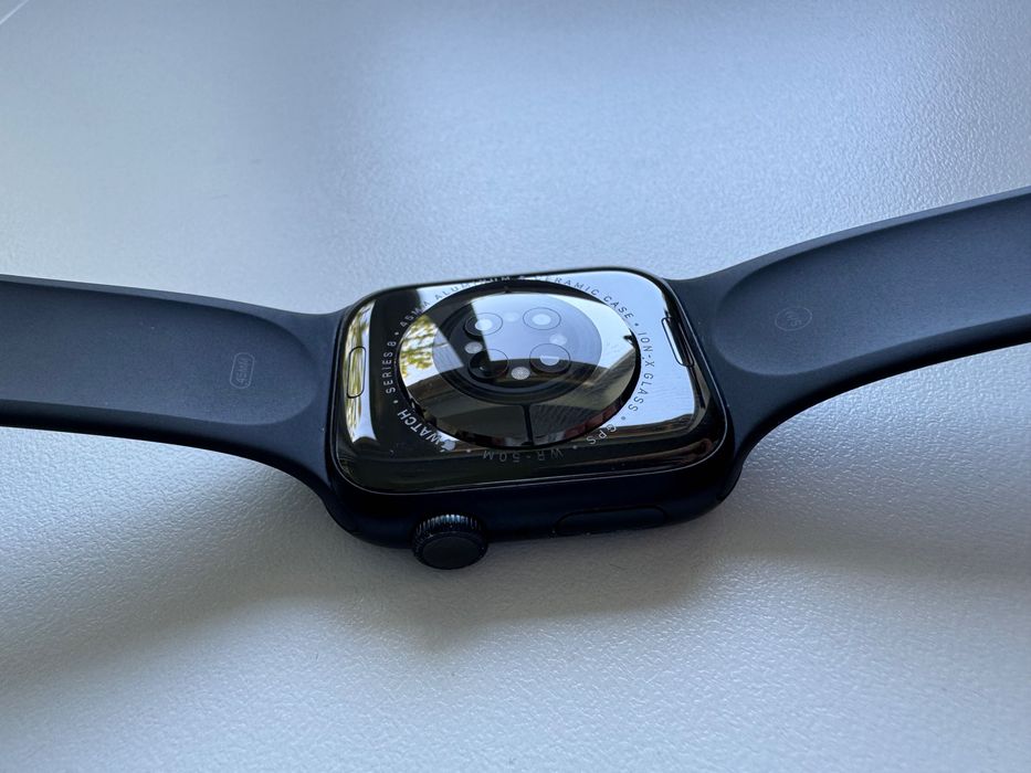 Apple Watch Series 8 45mm GPS — stare foarte bună