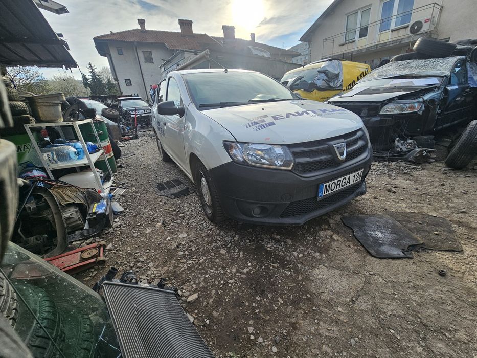 Dacia Sandero  на части