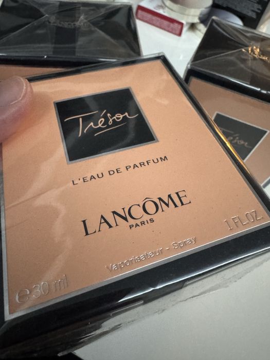Lancome Tresor 30ml EDP, nou, 100% original, sigilat, posibilitate verificare personala in magazinul nostru