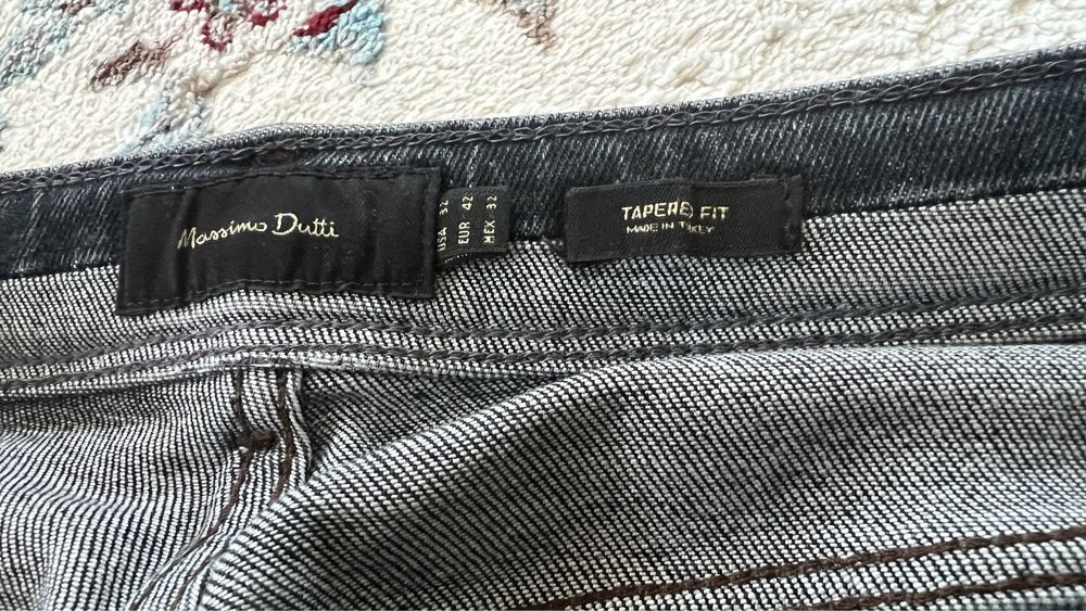 Джинсы Massimo Dutti