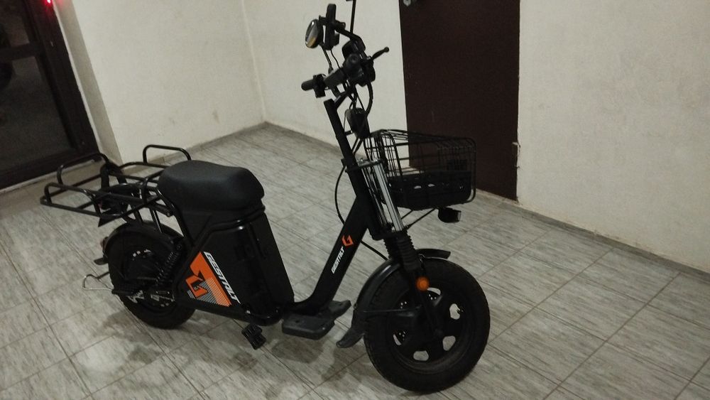 Продам электроскутер Gestalt оригинал