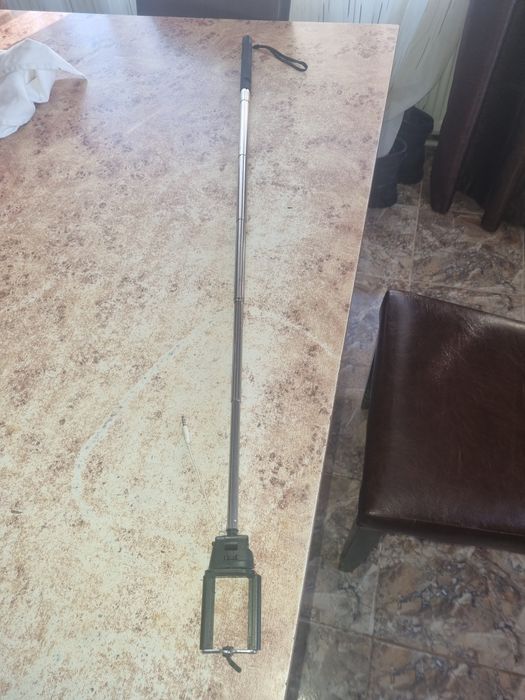 Camere auto de luat vederi si brat telescopic pt telefon