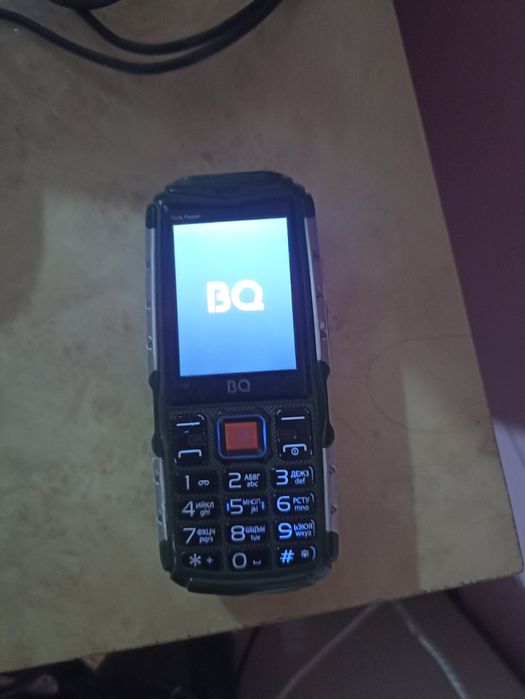 BQ tank telefoni sotiladi