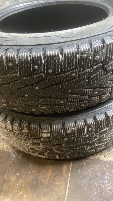 Продам шины 205/65/15 комплект