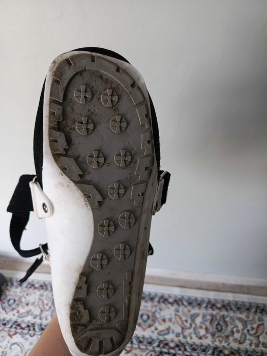 Продам отез для голеностопа