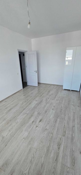 apartament de inchiriat