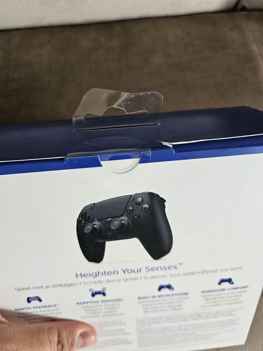 PlayStation 5 DualSense Wireless Controller noi
