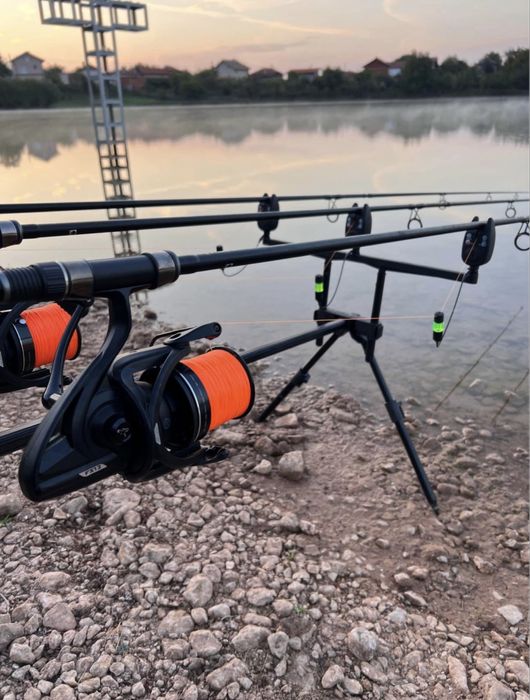 Комплект на FOX въдици и макари