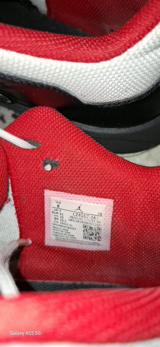 Adidași jordan uisex nr 41 interior 26 cm