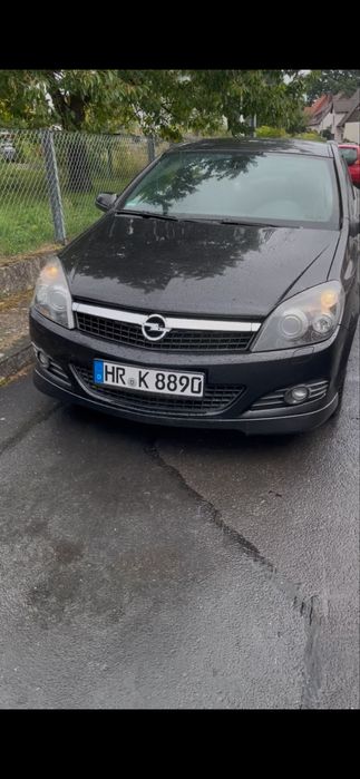 Opel astra GTC 1.9cdti 150k.c