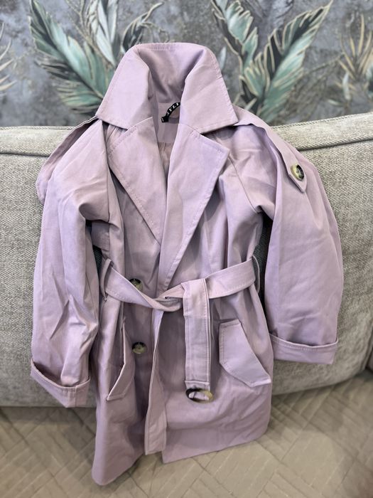 Продам пакет верхней одежды для девочки