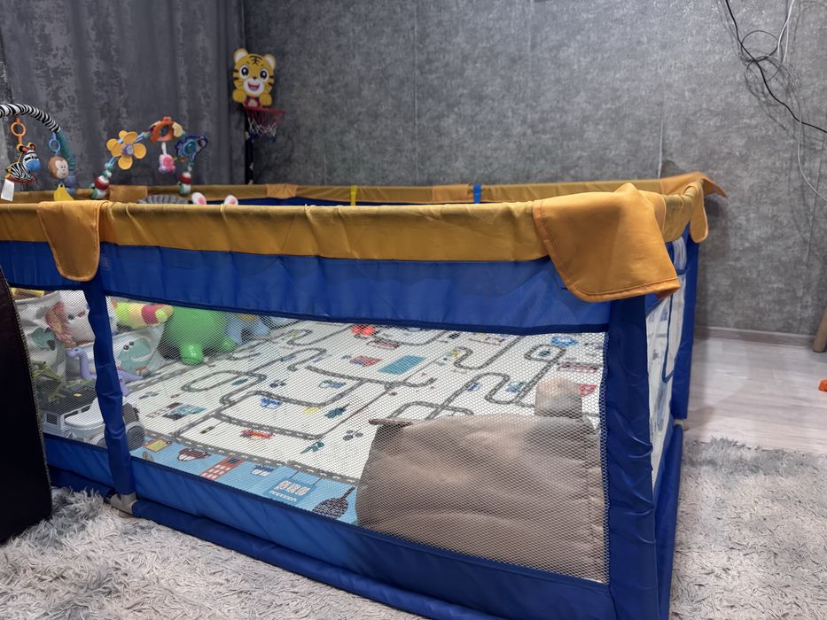 Продам детский игровой манеж