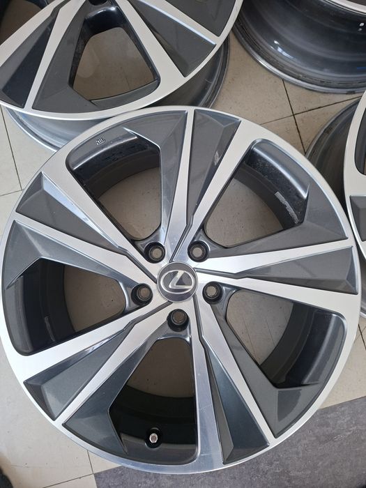 Продам диски. Р19 оригенал.