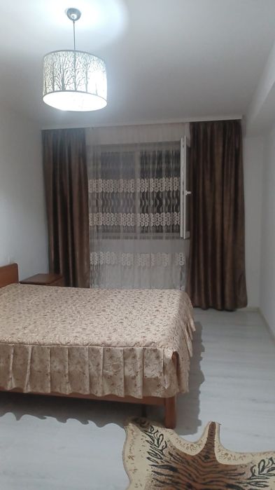 Închiriez apartament în Suceava  London Residence