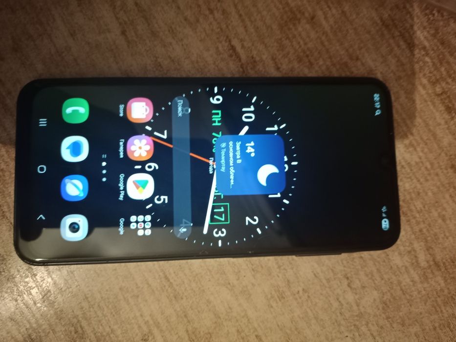 Продам телефон Самсунг А16