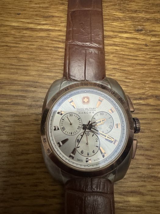 Продам наручные часы