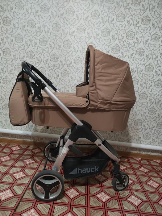 Коляска детская. Зима-лето