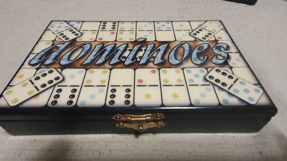 Луксозно ДОМИНО и пъзел EDUCA от 1000 части - чисто нови