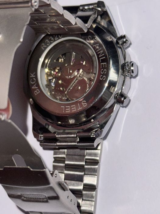 Часы механические оригинал !