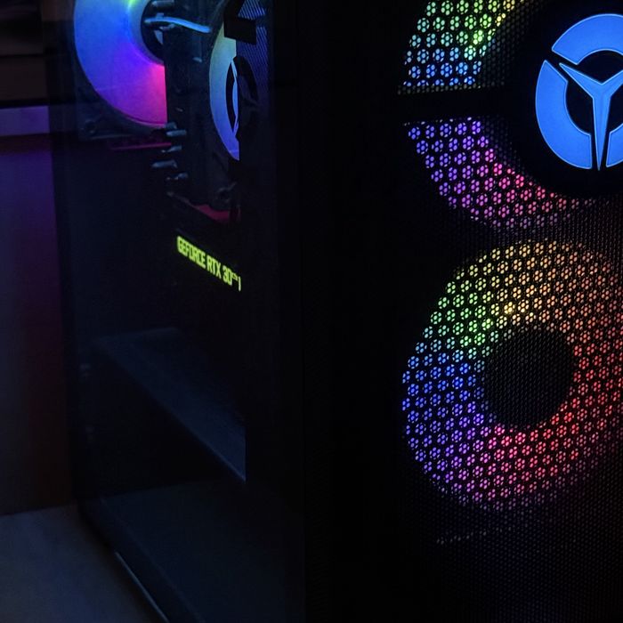 Игровой компьютер Lenovo