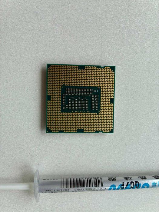 Процессор Xeon E3-1230 v2 socket 1155 + GD900