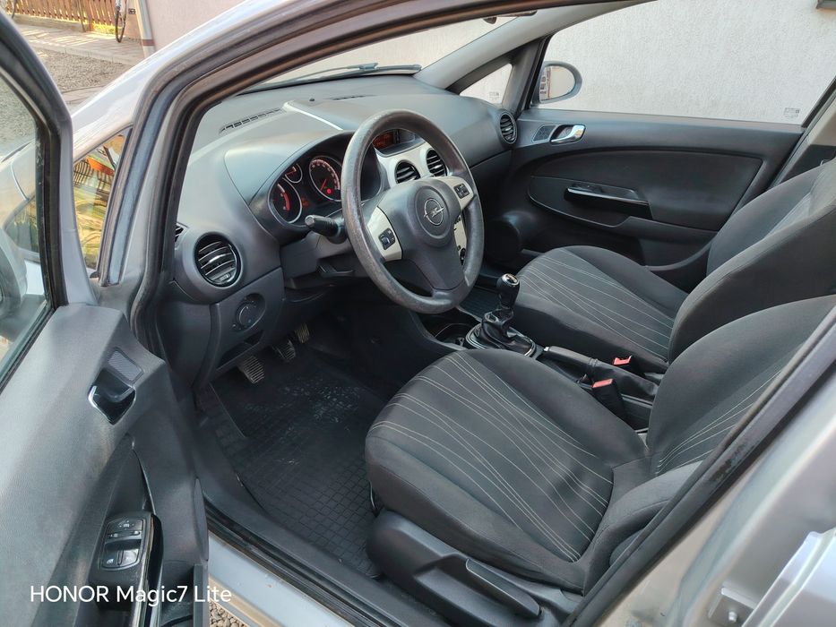 Opel CORSA D 1.3 cdti E4 an 2008 A/C  148.700km