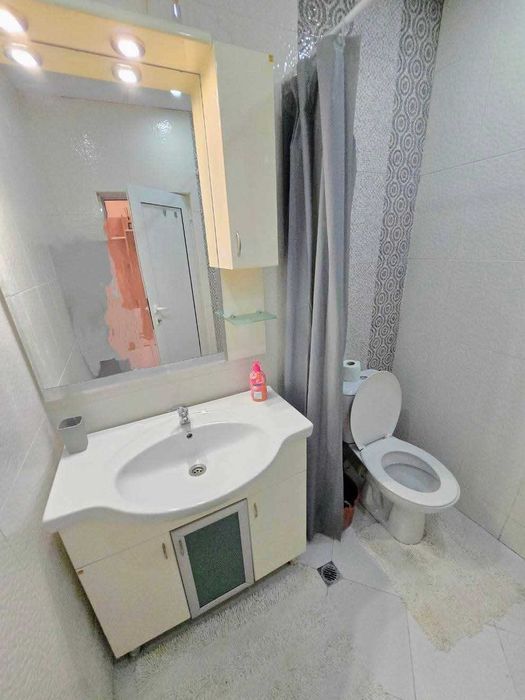 Дава се под наем Двустаен апартамент в София, Център - 55 кв.м за 612 € - Снимка #4