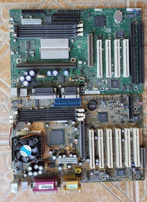 Дънни платки за настолни компютри - работещи