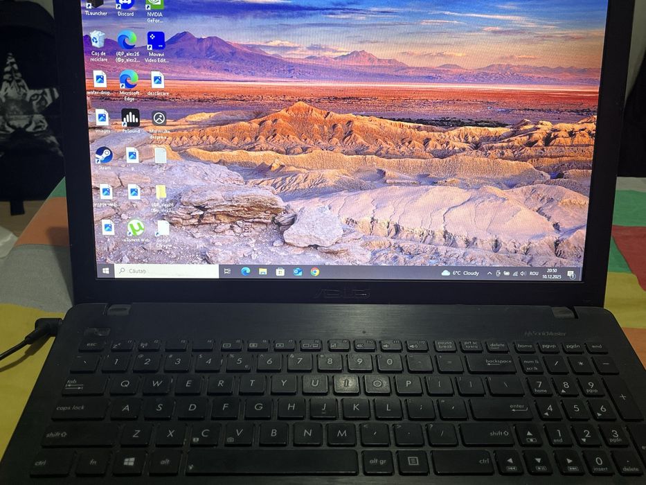 Vand Laptop ASUS