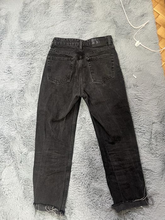 Черни дънки на Zara