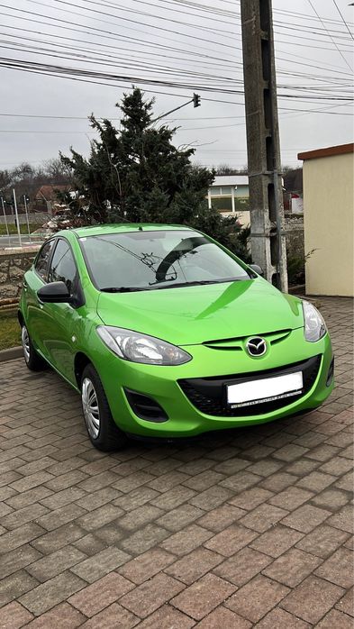 Mazda 2 1.3 benzina 2011
