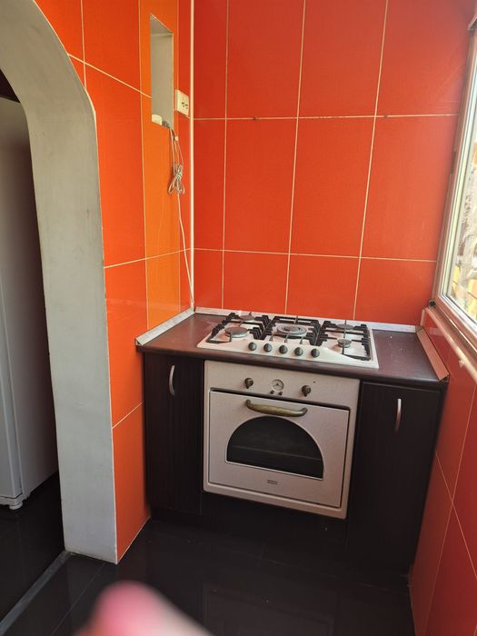 Propietar inchiriez apartament 2 camere