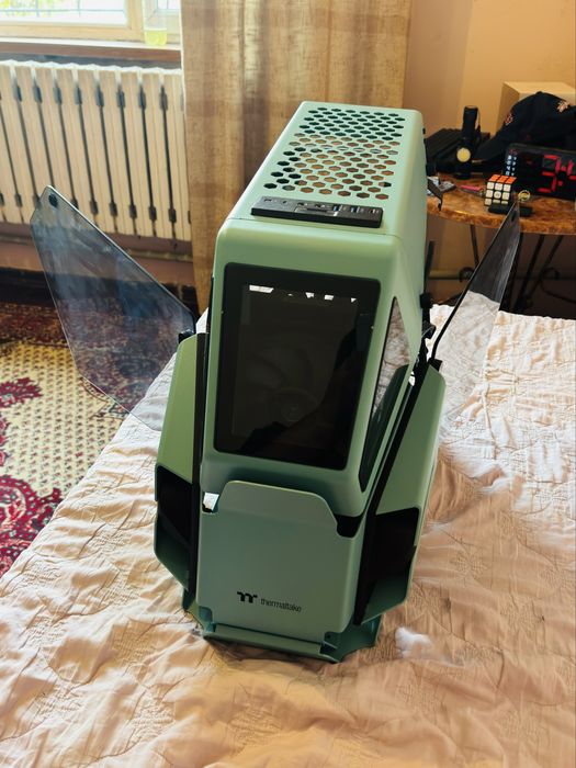 Компьютерный корпус Thermaltake АН Т200 Turquoise
