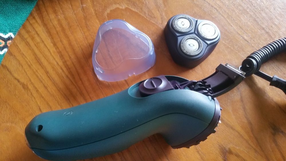 Машинка за бръснене Филипс