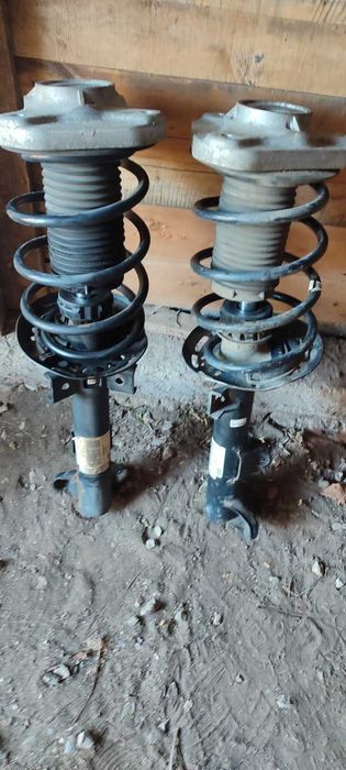 Макферсони Mercedes E200/W212