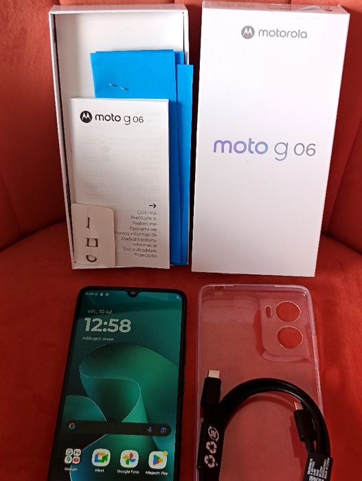 Smartphone Motorola G06 nou,în cutie,cu acte(nu iPhone 17, Samsung ultra)