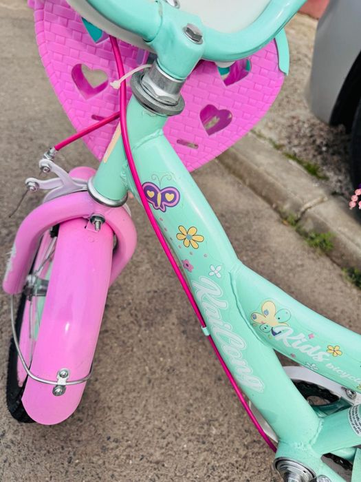 Bicicleta fetite