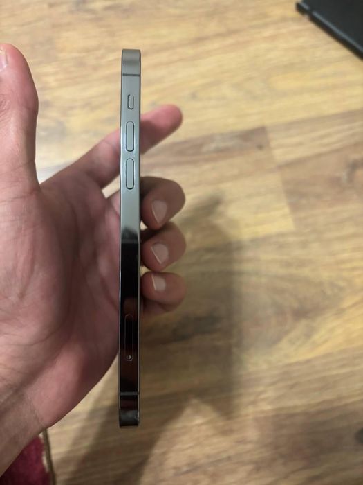 Айфон 12 про 77 акб состаяние отличное