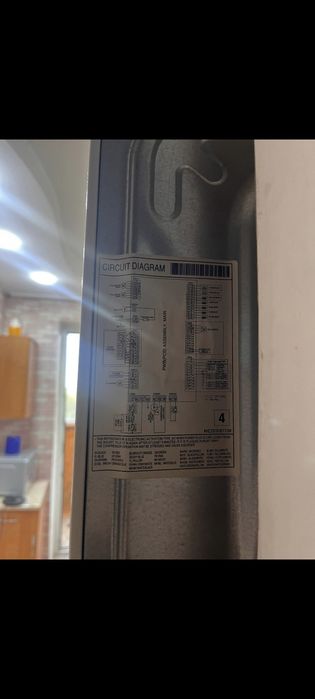 Продам холодильник