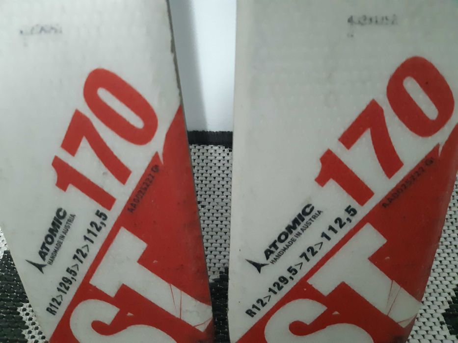 Schiuri 170 cm Atomic Redster ST ceruite